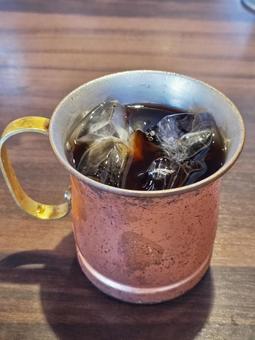 アイスコーヒー(銅製カップ) アイスコーヒー(銅製カップ) アイスコーヒー,コーヒー,珈琲の写真素材