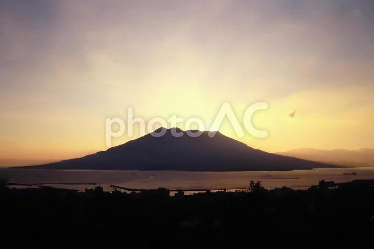 さくらじま日の出 鹿児島県,鹿児島市,城山の写真素材