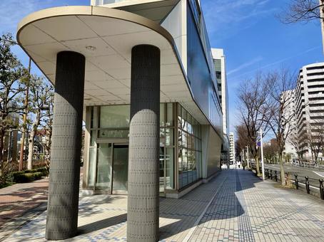 都市の狭間のビル 都市の狭間のビル ビル,道路,建築の写真素材