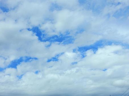 【空の写真】秋空 【空の写真】秋空 秋空,空,雲の写真素材