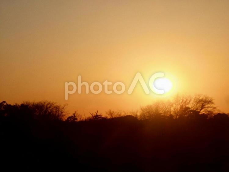 夕日 夕日,夕方,夕陽の写真素材