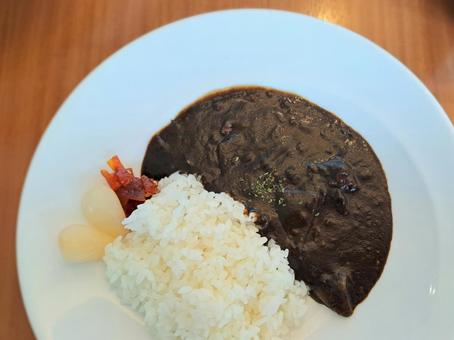 ブラックカレー　アップ カレー,ブラックカレー,福神漬けの写真素材
