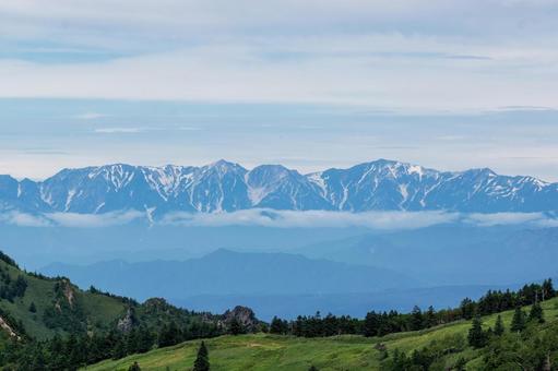 雪渓 雪渓 山,空,風景の写真素材