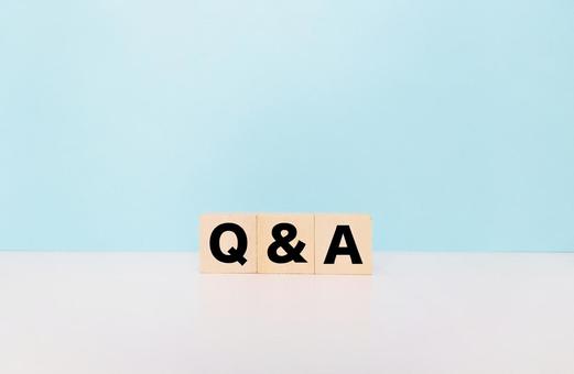 Q&Aブロック文字 Q&Aブロック文字 q&a,質問と答え,質問の写真素材