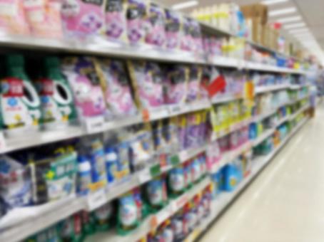 スーパー店内 洗剤売り場 2 スーパー店内 洗剤売り場 2の写真