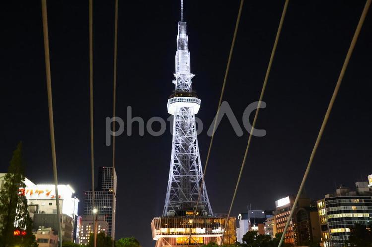１０月上旬の名古屋テレビ塔のライトアップ 背景,名古屋テレビ塔,テレビ塔の写真素材