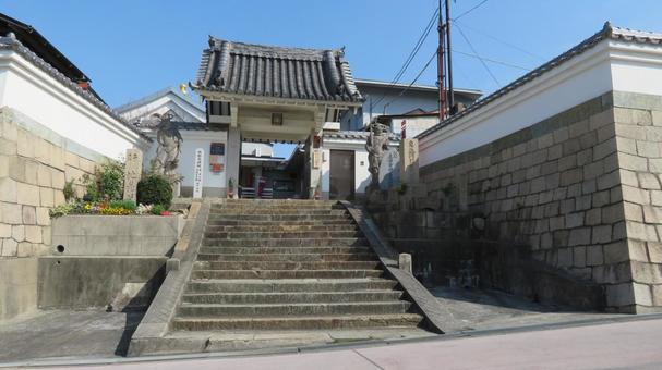 大阪城 真田出丸 跡地に建つ心眼寺 大阪城 真田出丸 跡地に建つ心眼寺 真田出丸,真田丸,真田幸村の写真素材
