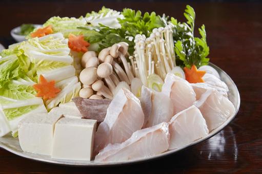 クエ鍋の材料 クエ鍋セット クエ鍋の材料 クエ鍋セットの写真