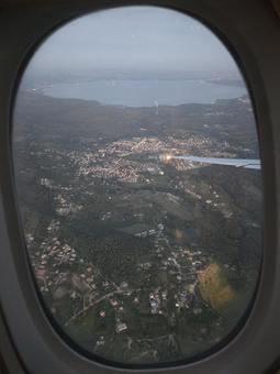 飛行機　青空 飛行機,フライト,雲の写真素材