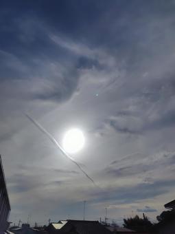 太陽と龍雲 空画像,背景,曇り空の写真素材