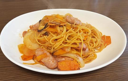 ナポリタンスパゲッティ パスタ,トマトソース,ナポリタンの写真素材