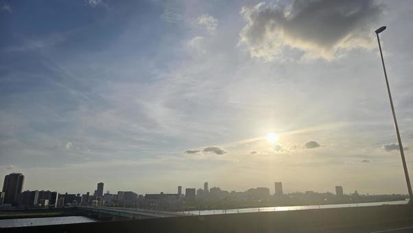 The city where the sun sets, JPG The city where the sun sets, JPG