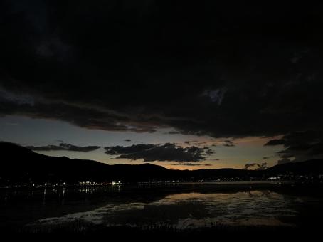 夕暮れ 夕暮れの写真