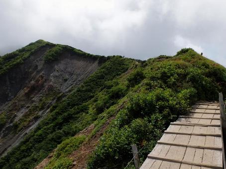 At cloudy Mt. Oyama, mountain, natural, landscape, JPG