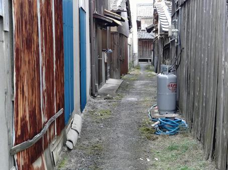 裏路地 路地,隘路,昭和の写真素材