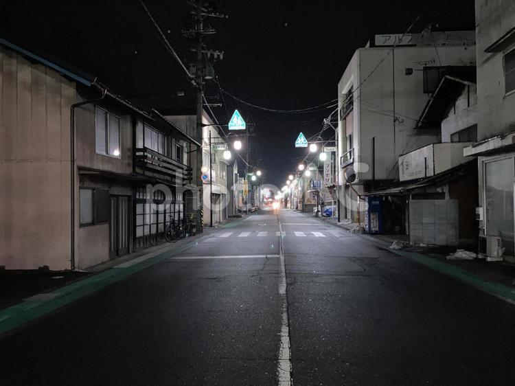 長野県松本市　村井商店街（夜） 村井商店街,長野県,松本市の写真素材
