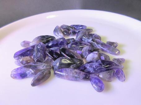 アメシスト(サザレ石) アメシスト(サザレ石)の写真