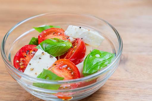 Basil-flavored Caprese, JPG