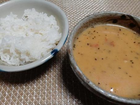 エビスープとご飯 エビスープとご飯の写真