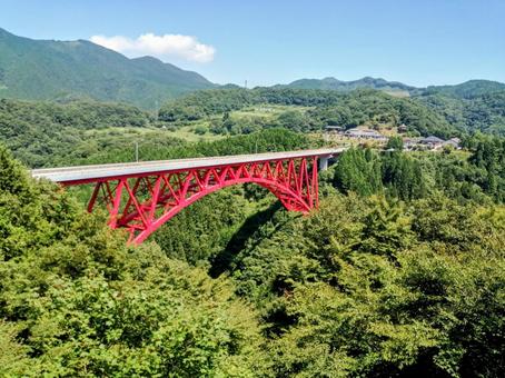 島根・奥出雲おろちループの三井野大橋 島根・奥出雲おろちループの三井野大橋 三井野大橋,奥出雲おろちループ,二重ループの写真素材