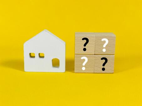 白い家と4つのはてなマーク 家,住宅,不動産の写真素材