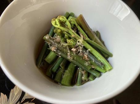 Braised bracken, JPG Braised bracken, JPG