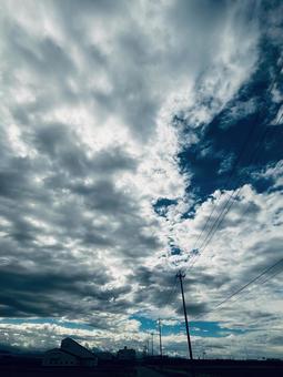 くもり空、空、雲、青空 くもり空、空、雲、青空の写真