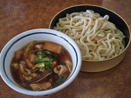 "Meat-based udon" from an udon restaurant, gravy, udon, noodles, JPG