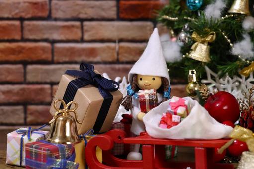 クリスマスツリーとたくさんのギフトボック クリスマスツリーとたくさんのギフトボック クリスマス,クリスマスツリー,プレゼントの写真素材