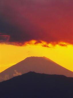 Mt.Fuji under the sunset sky, natural, sunset, evening landscape, JPG