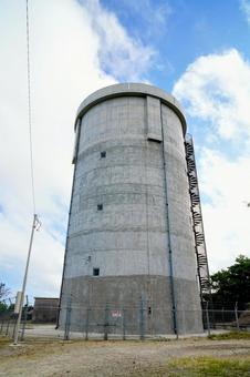 沖縄・竹富島の給水塔 沖縄・竹富島の給水塔の写真
