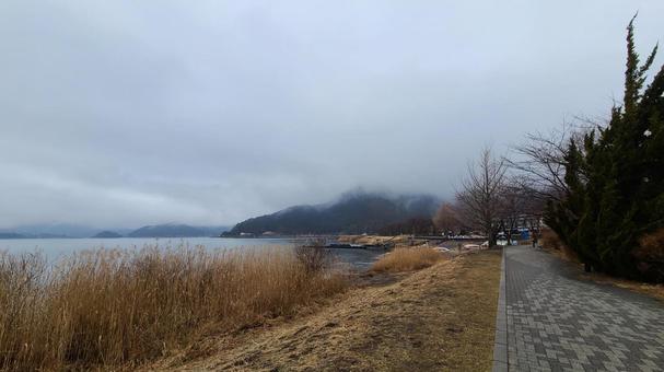 曇天 河口湖 曇天 河口湖の写真