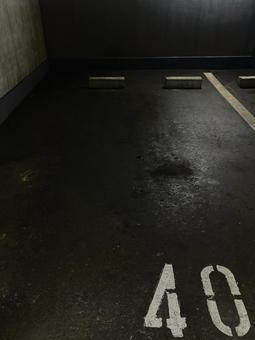 地下駐車場 地下駐車場の写真
