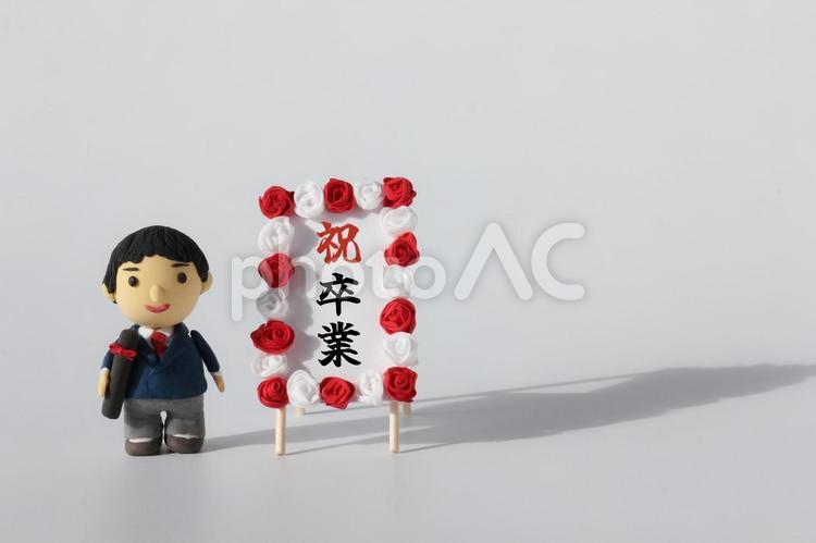 フレーム　卒業式　男子学生　左 卒業式,卒業,3月の写真素材
