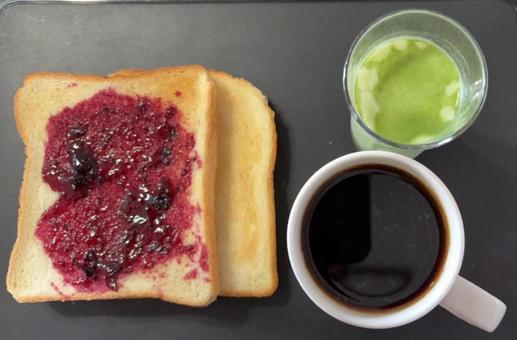 Photo, lunch, cassis jam, coconut oil, 