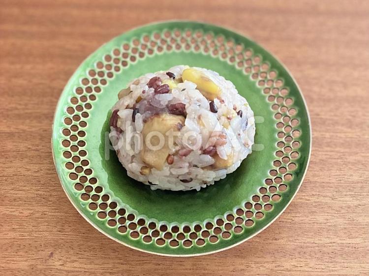 栗と七穀米のおはぎ おはぎ,和菓子,栗の写真素材