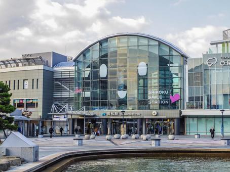 【香川県】JR高松駅 jr高松駅,高松駅,高松港の写真素材