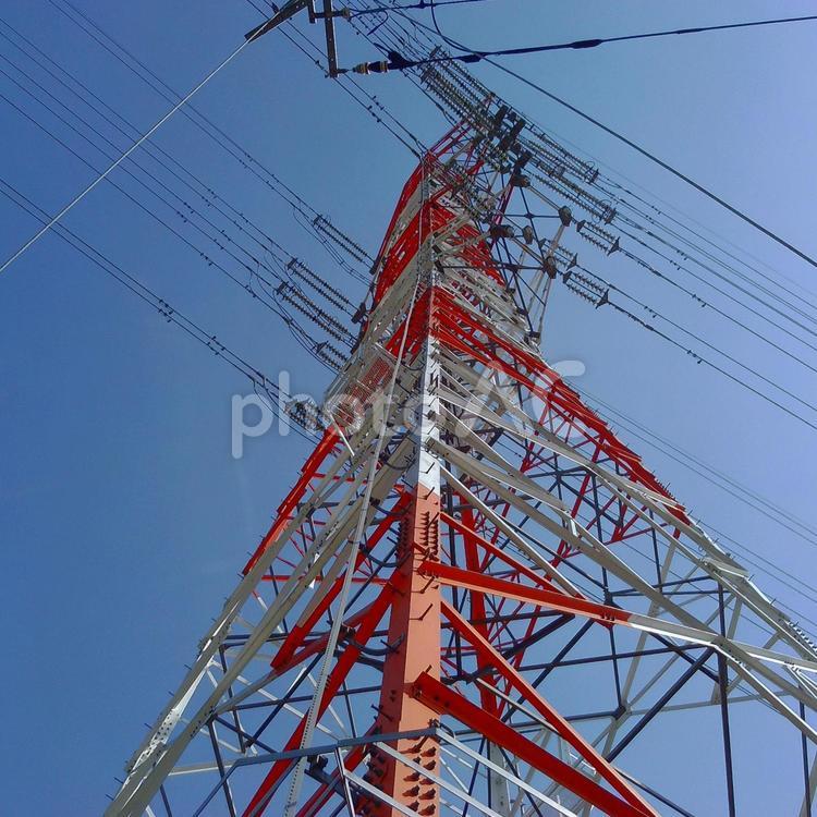 鉄塔がある風景 鉄塔,送電線,電線の写真素材