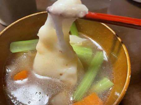 日本のお正月の定番 お雑煮 日本のお正月の定番 お雑煮の写真
