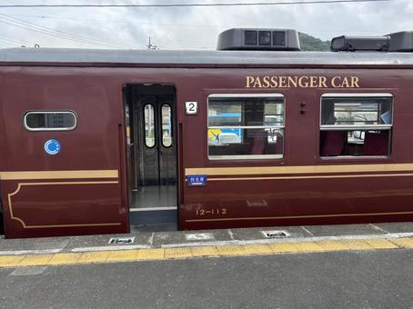 秩父鉄道 パレモエキスプレス 秩父鉄道 パレモエキスプレス 秩父鉄道,パレモエキスプレス,風景の写真素材