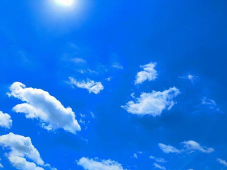夏空 夏空 夏空,青空,太陽の写真素材