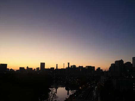 グラデーション 朝焼け,空,マジックアワーの写真素材