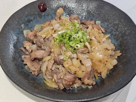 砂ずりと玉ねぎ炒め 砂ずりと玉ねぎ炒め 砂ずり,ずり,ズリの写真素材