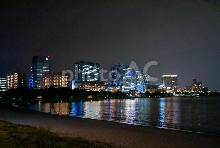 お台場海浜公園の夜景 お台場,水上バス,船乗場の写真素材