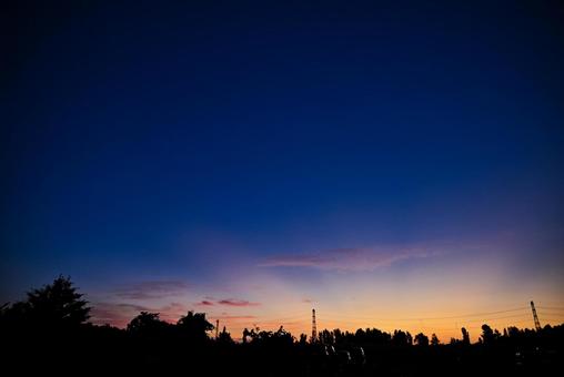 夕焼け 2025/7/11 夕焼け 2025/7/11 夕焼け,光芒,薄明光線の写真素材