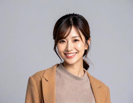 カットモデル笑顔の女性 カットモデル笑顔の女性の写真