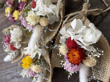 ドライフラワー　ガーランド　リース はな,花,フラワーの写真素材