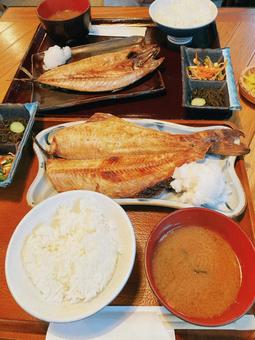 焼魚定食 焼魚定食,干物,ホッケの写真素材