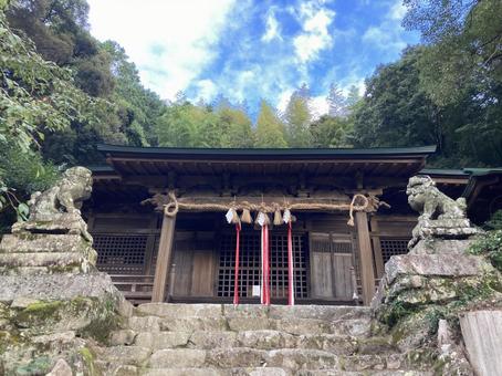四阿屋神社(横) 四阿屋神社(横)の写真