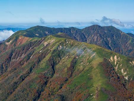 紅葉の那須岳 那須岳,紅葉,朝日岳の写真素材